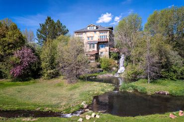 Acqua Recovery & Addiction Treatment Center